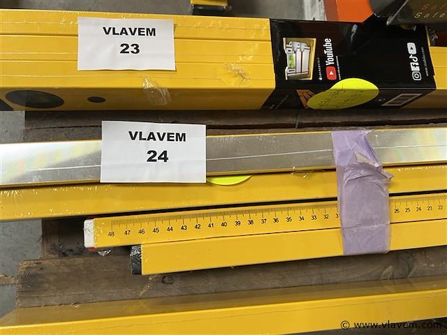 4 div. waterpasssen - afbeelding 1 van  1