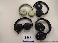4 div wireless headphones, zonder kabels, werking niet gekend - afbeelding 1 van  3