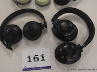 4 div wireless headphones, zonder kabels, werking niet gekend - afbeelding 3 van  3