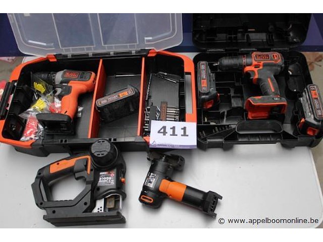 4 diverse accu handgereedschappen 2x worx, 2x black & decker, werking niet gekend - afbeelding 1 van  4