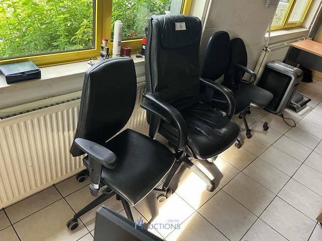 4 diverse bureaustoelen - afbeelding 2 van  4