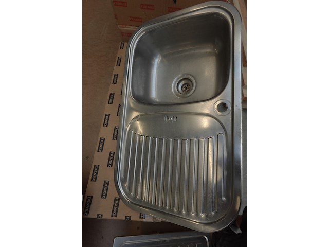 4 diverse inox spoelbakken + onderbouwspoelbak - afbeelding 4 van  6