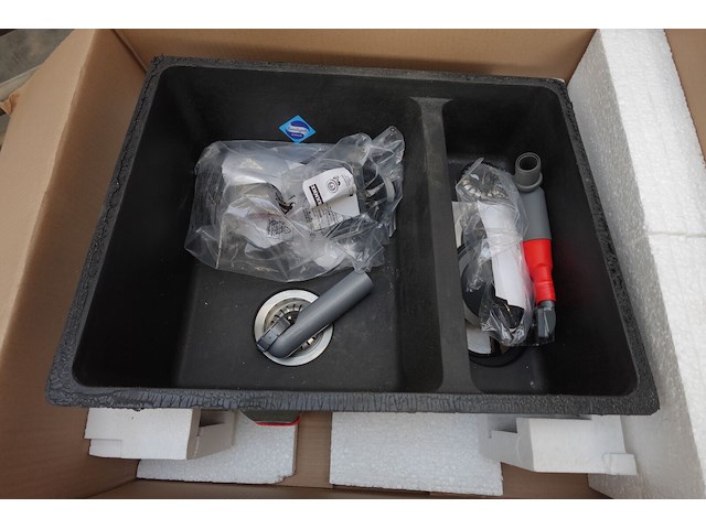 4 diverse inox spoelbakken + onderbouwspoelbak - afbeelding 6 van  6