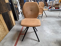4 diverse lederen eetkamerstoelen mats mobitec - afbeelding 2 van  16