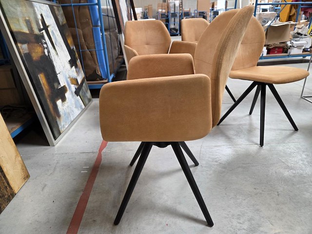 4 diverse lederen eetkamerstoelen mats mobitec - afbeelding 14 van  16