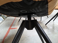 4 diverse lederen eetkamerstoelen mats mobitec - afbeelding 15 van  16