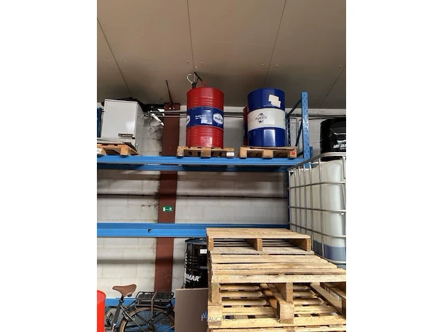 4 diverse metalen vaten fuchs / eurol - afbeelding 4 van  4