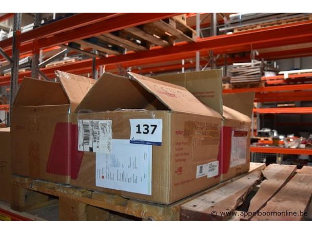 4 diverse omvormer, wo. solaredge, hdwave, werking niet gekend - afbeelding 1 van  3