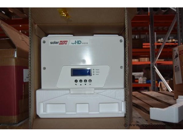4 diverse omvormer, wo. solaredge, hdwave, werking niet gekend - afbeelding 3 van  3