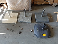 4 diverse parasolvoeten - afbeelding 1 van  5