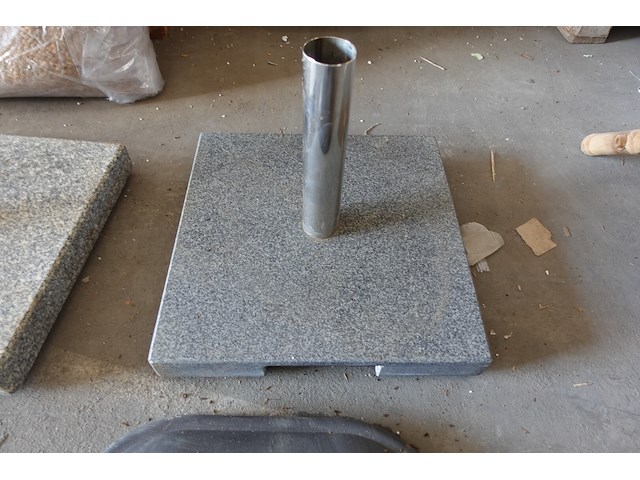 4 diverse parasolvoeten - afbeelding 3 van  5