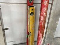 4 diverse waterpassen - afbeelding 3 van  4