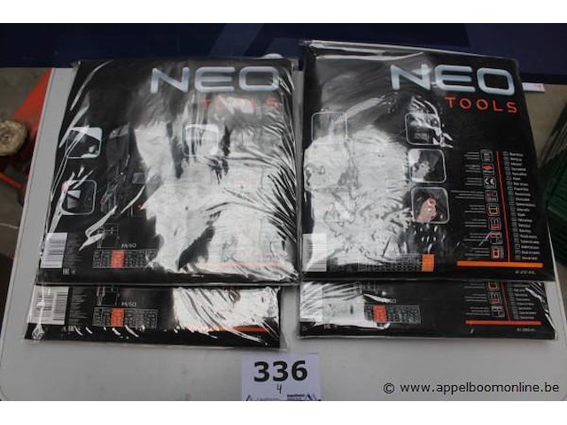 4 diverse werkbroeken m50/58 - afbeelding 1 van  3