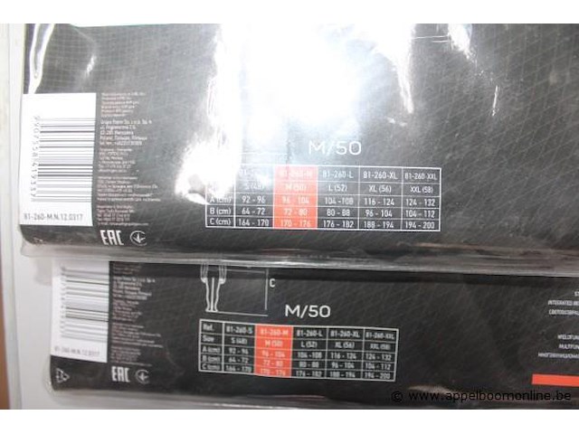 4 diverse werkvesten m50 - afbeelding 2 van  3