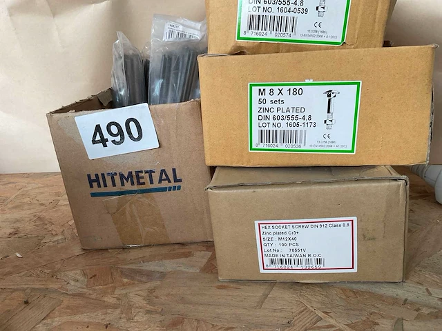 4 dozen bouten moeren en nagels - afbeelding 5 van  5