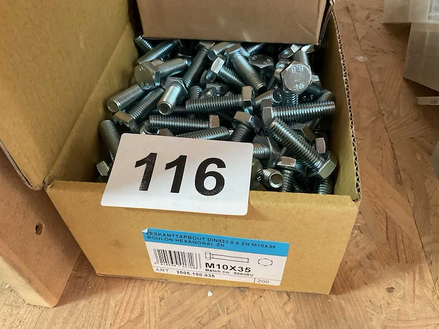 4 dozen bouten - afbeelding 4 van  4