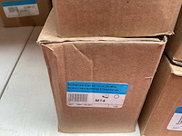4 dozen dopmoeren - afbeelding 3 van  4