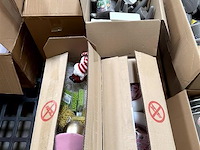 4 dozen, inh. div. hobbymateriaal - afbeelding 1 van  5