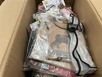 4 dozen, inh. div. huisdieren toebehoren - afbeelding 4 van  5