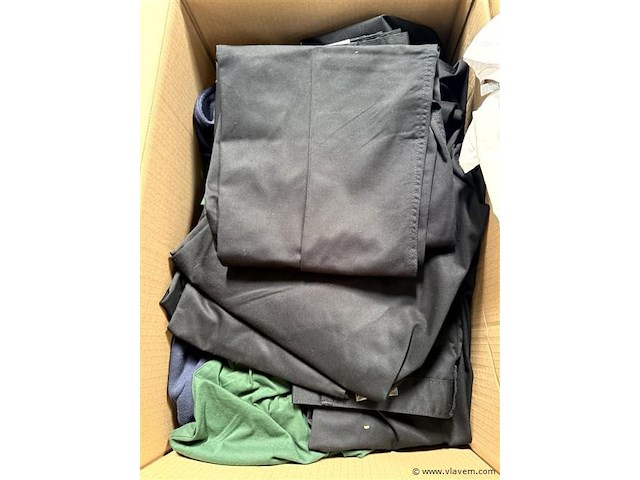 4 dozen, inh. partij div. kleding - afbeelding 2 van  5