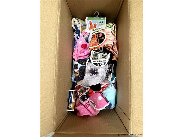 4 dozen, inh. partij div. kousen en slippers - afbeelding 2 van  5