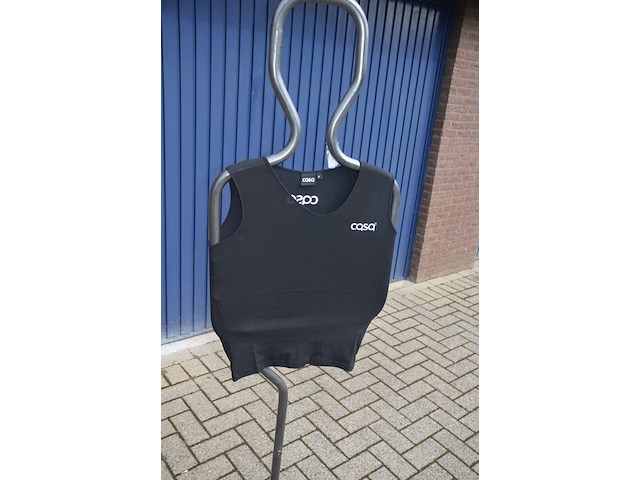 4 dozen met ca. 144 stuks mouwloze t-shirts zwart maat s (nieuw) - afbeelding 2 van  7