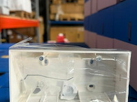 4 dozen opbouwdoos dubbelvoudig - afbeelding 1 van  2