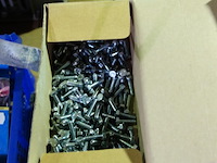 4 dozen tapbouten - afbeelding 2 van  2