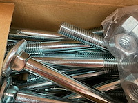4 dozen zeskant tapbouten - afbeelding 3 van  3
