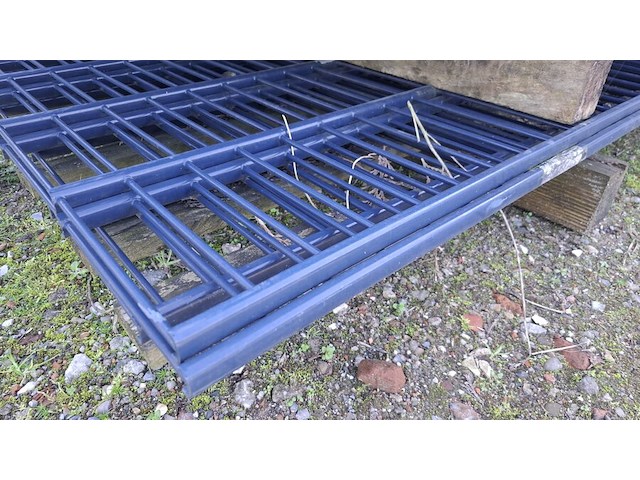 4 draadpaneel blauw 200cm x 250cm - afbeelding 3 van  5