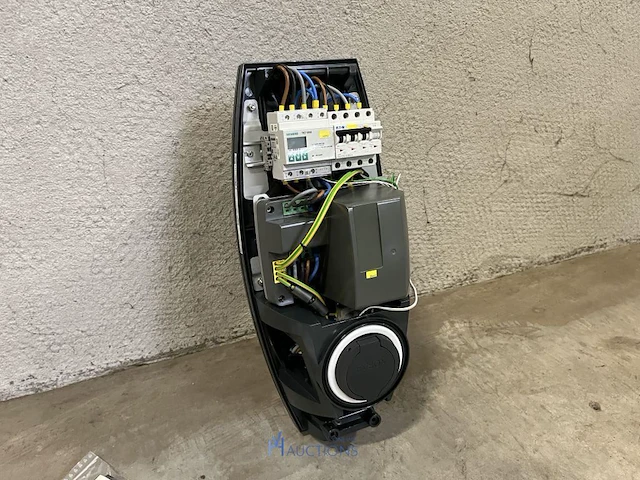4 dubbele laadstations evbox businessline 4g - 16 a - satellite - afbeelding 1 van  20