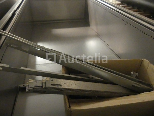 4 dubbele luikenkasten, dubbele deur kast - afbeelding 10 van  11