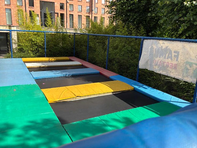 4 dubbele trampoline - afbeelding 4 van  7