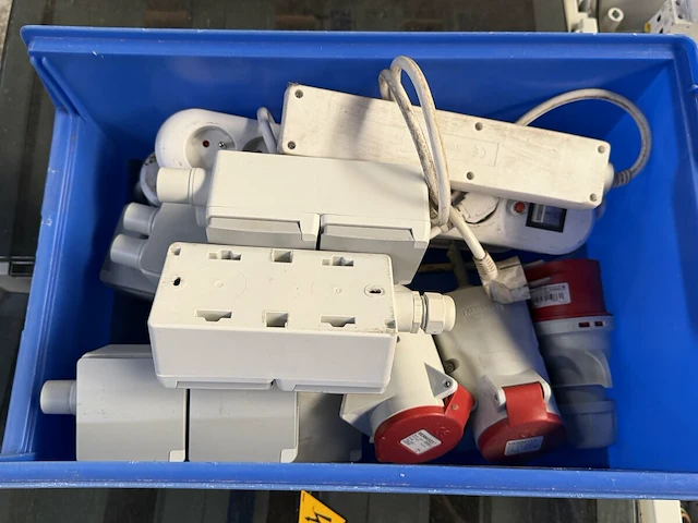 4 electriciteitskasten - afbeelding 6 van  6