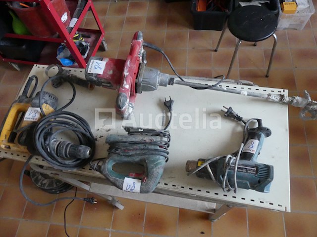 4 elektrogereedschappen - afbeelding 5 van  12