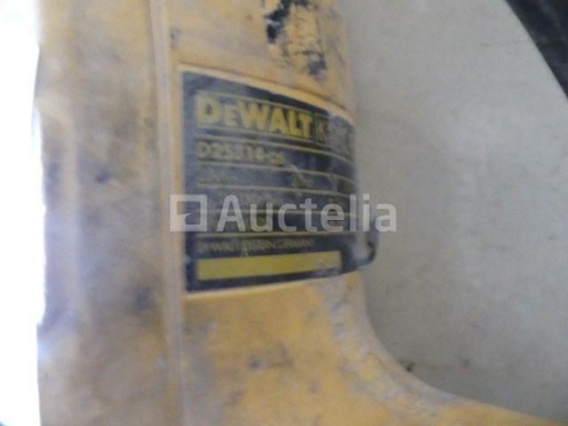 4 elektrogereedschappen - afbeelding 8 van  12