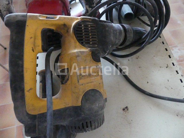 4 elektrogereedschappen - afbeelding 12 van  12