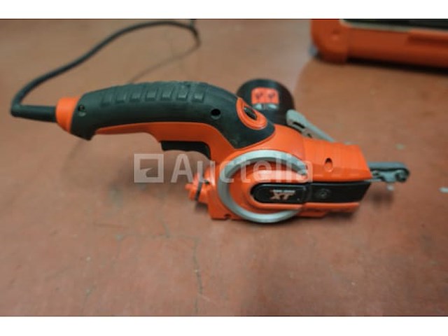 4 elektrogereedschappen - afbeelding 13 van  13