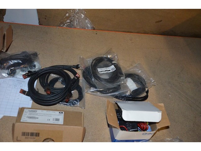 4 energy meters single phase, wlan inverter, power supply sungrow (8,9,10) - afbeelding 4 van  11