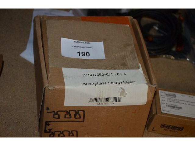 4 energy meters single phase, wlan inverter, power supply sungrow (8,9,10) - afbeelding 8 van  11