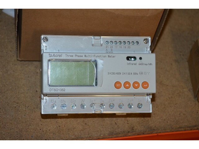 4 energy meters single phase, wlan inverter, power supply sungrow (8,9,10) - afbeelding 9 van  11