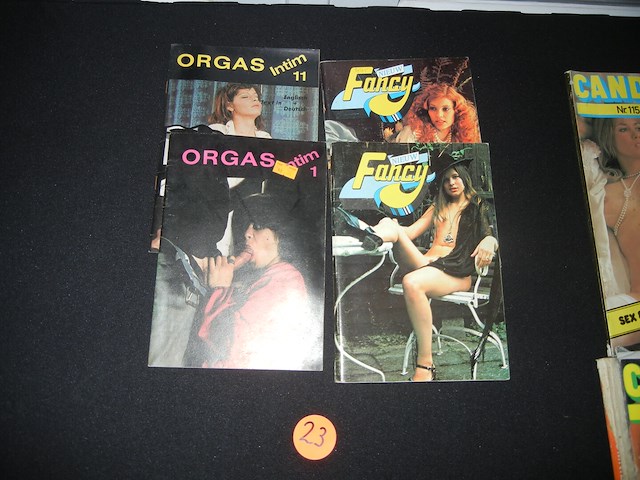 4 erotische boekjes (varia) - afbeelding 1 van  2