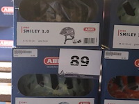 4 fietshelmen abus smiley 3,0, maat s - afbeelding 1 van  2