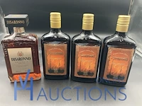 4 flessen diverse amaretto