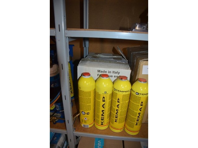 4 flessen isobutane, 20 flessen zuurstof, 16 flessen propaan, 3 soldeerkits oxikit 555, 3 lasbrillen, 3 poederbrandblussers 1kg, 11 gasflessen formiergas nws (b423) - afbeelding 2 van  12