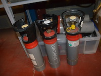 4 flessen isobutane, 20 flessen zuurstof, 16 flessen propaan, 3 soldeerkits oxikit 555, 3 lasbrillen, 3 poederbrandblussers 1kg, 11 gasflessen formiergas nws (b423) - afbeelding 6 van  12