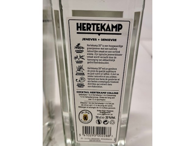 4 flessen jenever hertekamp 70cl - afbeelding 4 van  5