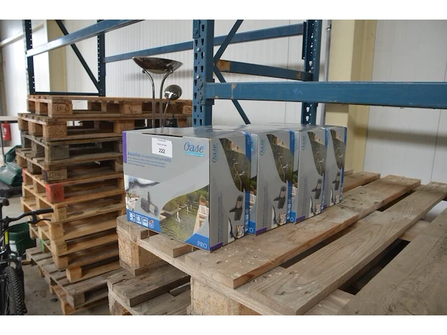 4 fonteinpompen oase nieuw in doos - afbeelding 1 van  6