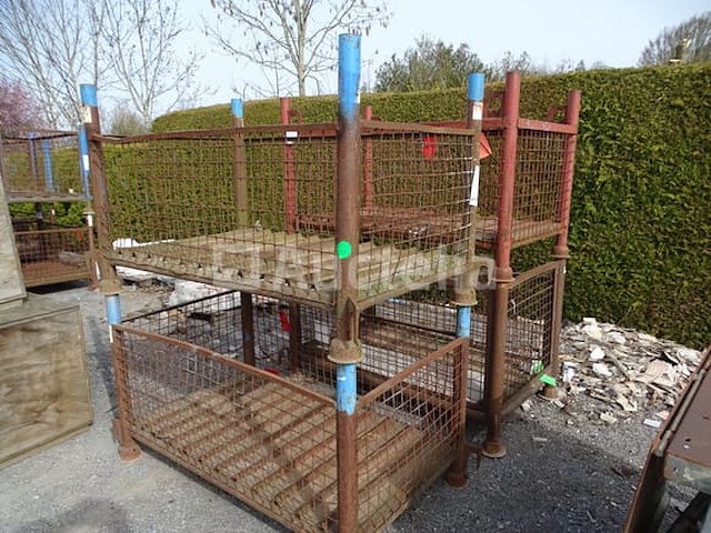 4 gaasbakken - afbeelding 1 van  3