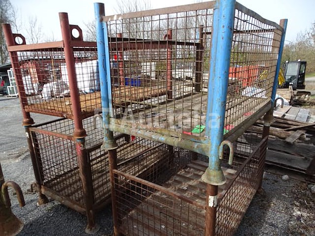 4 gaasbakken - afbeelding 1 van  5